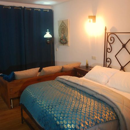 Quinta Padre Lobo Guest House Santa Maria da Feira Exterior photo