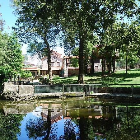 Quinta Padre Lobo Guest House Santa Maria da Feira Exterior photo